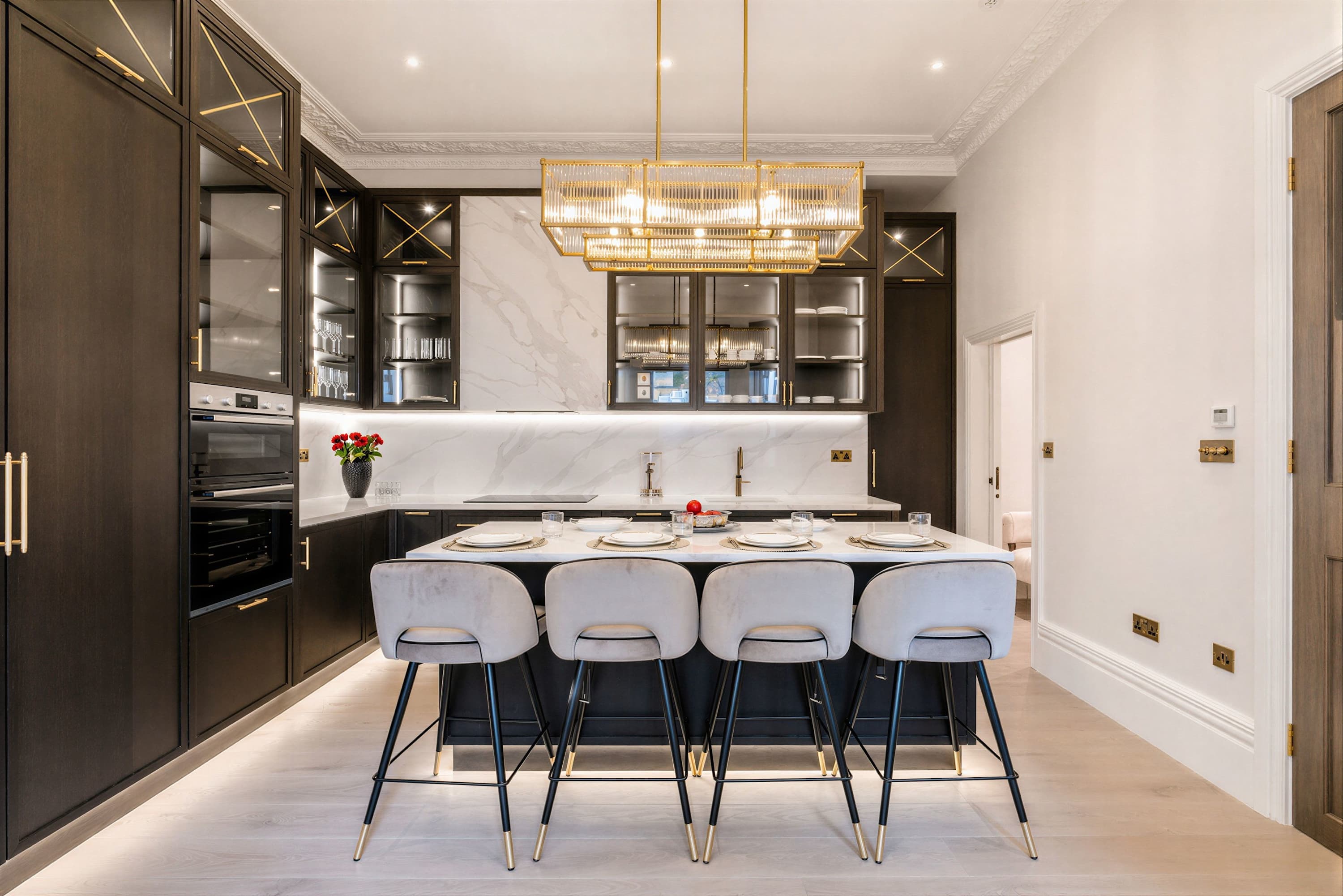 Grosvenor, Knightsbridge (TGV205) — photo 4