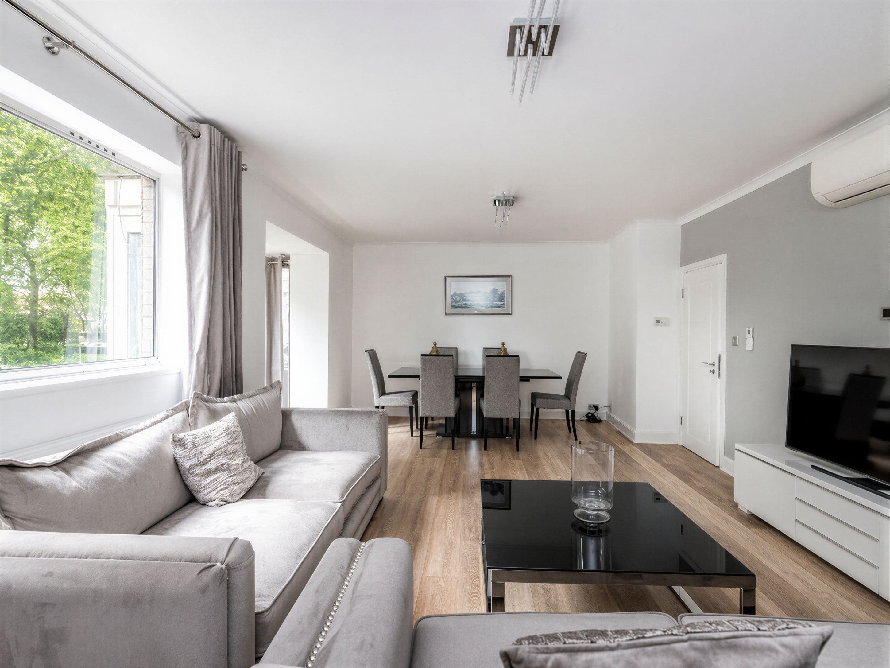Hyde Park Estate (HPE305) — photo 1
