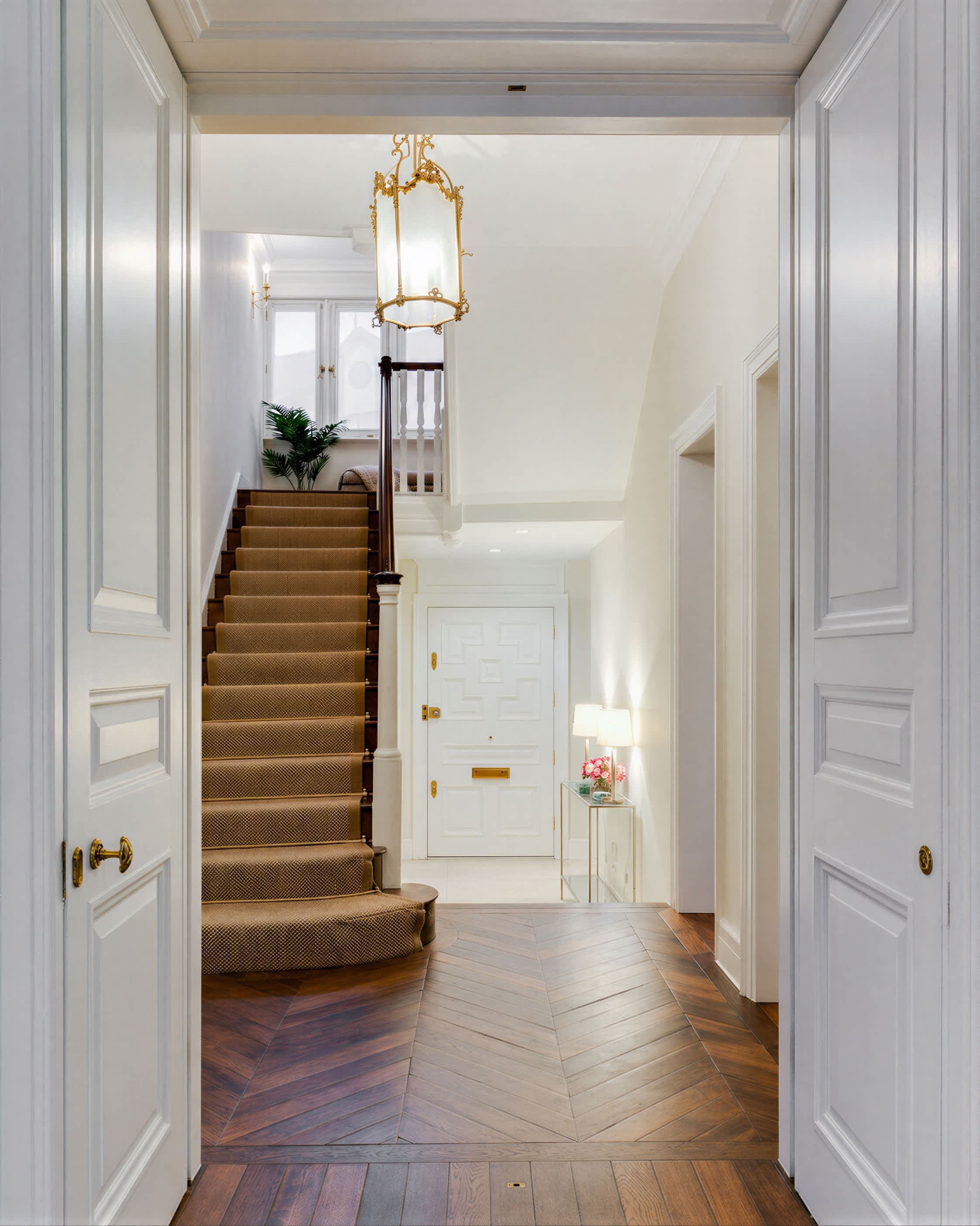 The Knightsbridge Townhouse II — photo 15